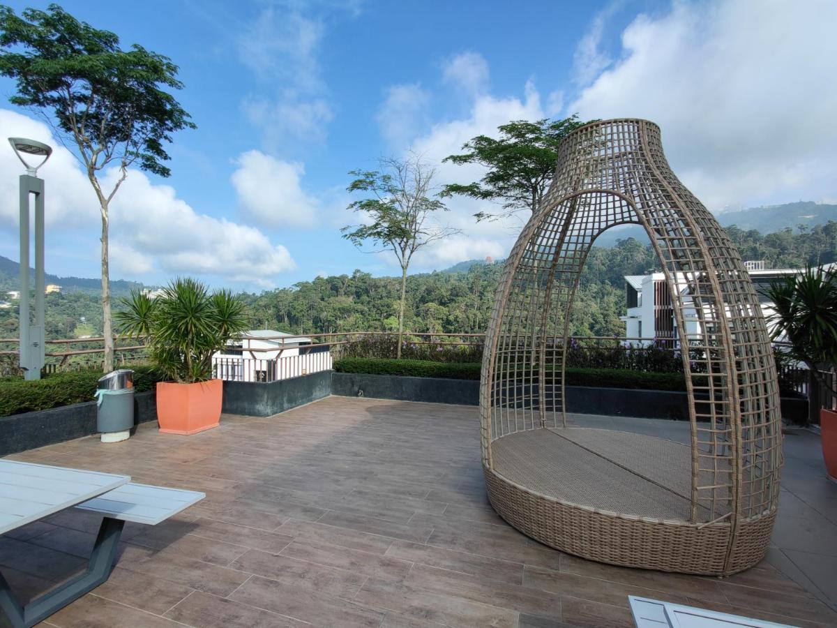 Friends & Family Apartment At Midhill Genting 8Pax Free Wifi Resorts World Genting Esterno foto