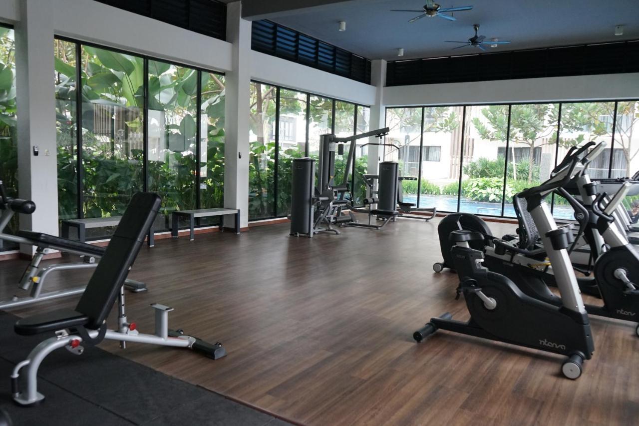 Friends & Family Apartment At Midhill Genting 8Pax Free Wifi Resorts World Genting Esterno foto