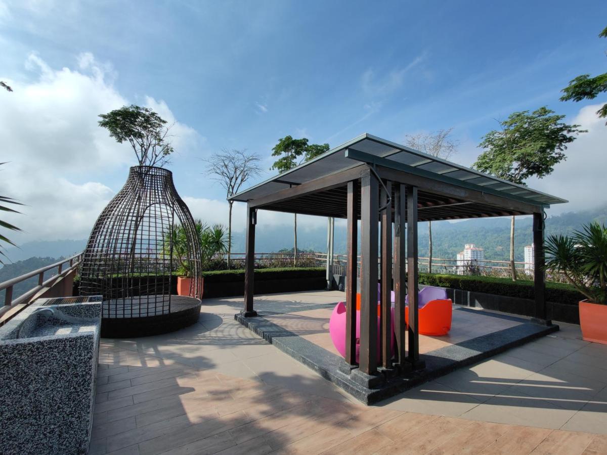 Friends & Family Apartment At Midhill Genting 8Pax Free Wifi Resorts World Genting Esterno foto