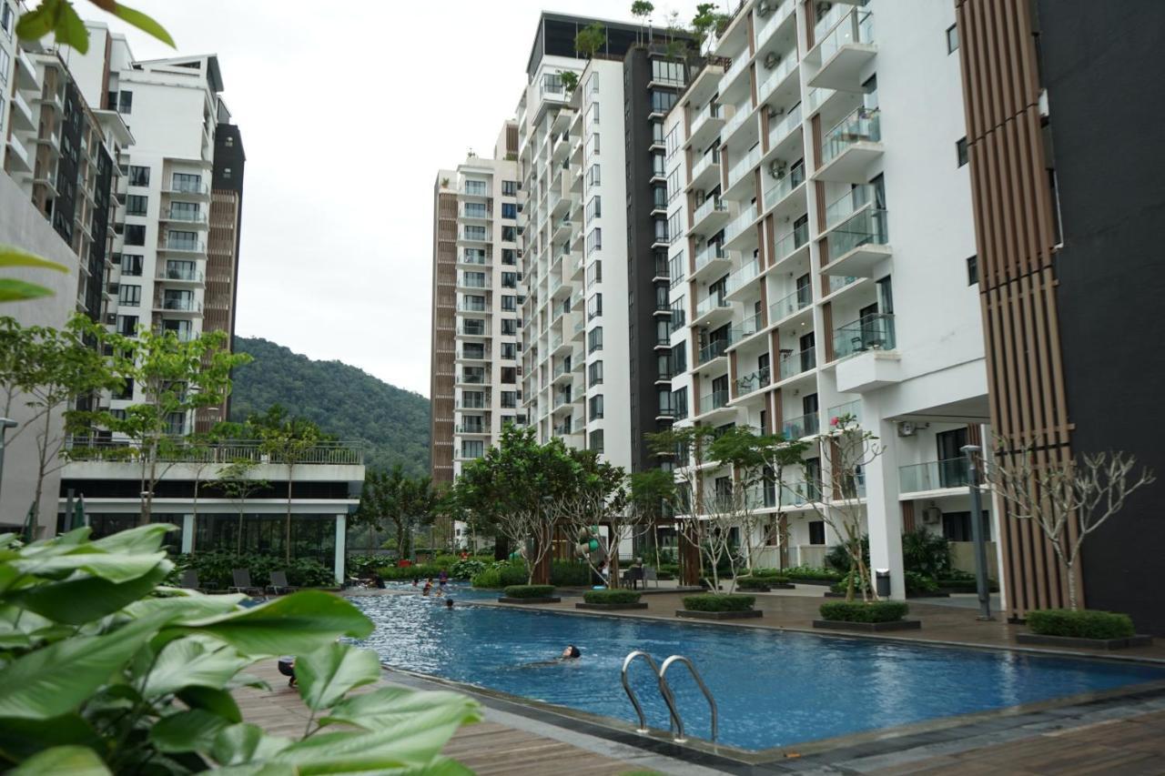 Friends & Family Apartment At Midhill Genting 8Pax Free Wifi Resorts World Genting Esterno foto